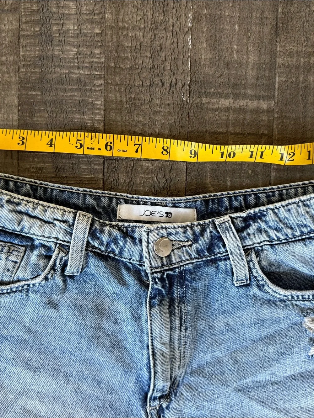 Joe’s Jeans Denim Shorts Size 27 Distressed Cutoff High Rise Summer EUC